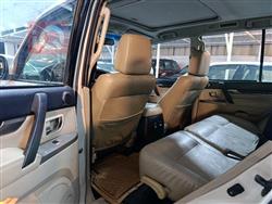 ميتسوبيشي باجيرو